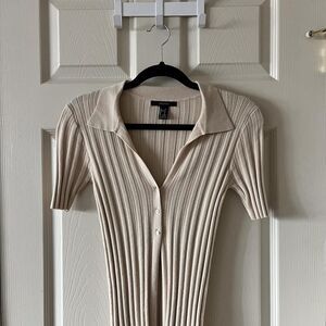 Forever-21 Women's Cream and Tan Shirt